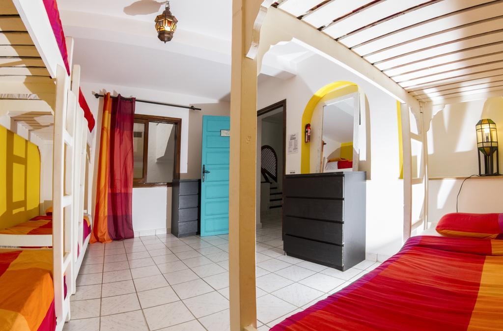 Hostel Dfrost Almugar Surf And Yoga Taghazout Exteriér fotografie