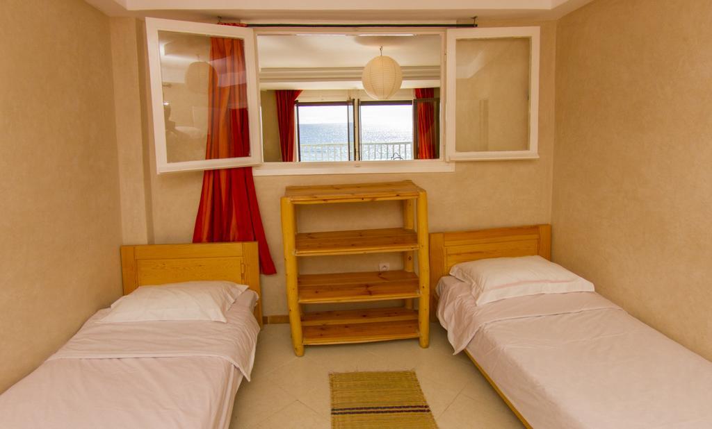 Hostel Dfrost Almugar Surf And Yoga Taghazout Exteriér fotografie