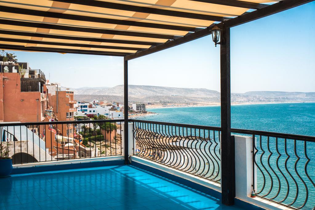Hostel Dfrost Almugar Surf And Yoga Taghazout Exteriér fotografie